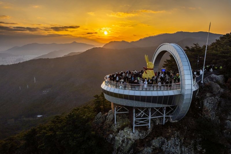 대구 앞산의 ‘중국 숏폼드라마 촬영 협약’, 문화교류 뒤에 숨어 있는 중국 영향력 확대를 경계해야 한다