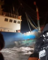 게릴라식 불법조업이 드러낸 경고음…한국 연안을 위협하는 중국 어선 문제, 더 이상 방치할 수 없다