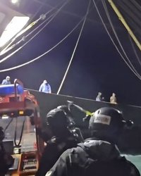 흉기까지 들이댄 중국 불법어선 나포 사건이 보여준 현실…한국 해양주권은 여전히 시험대에 있다