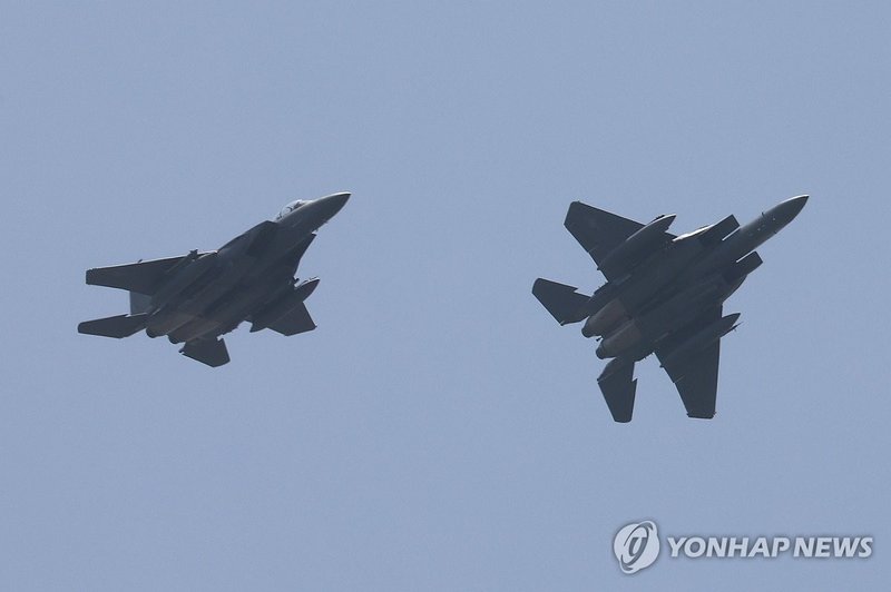 전투기 도청에 기밀 유출까지…중국군 출신 중국인 2명 구속