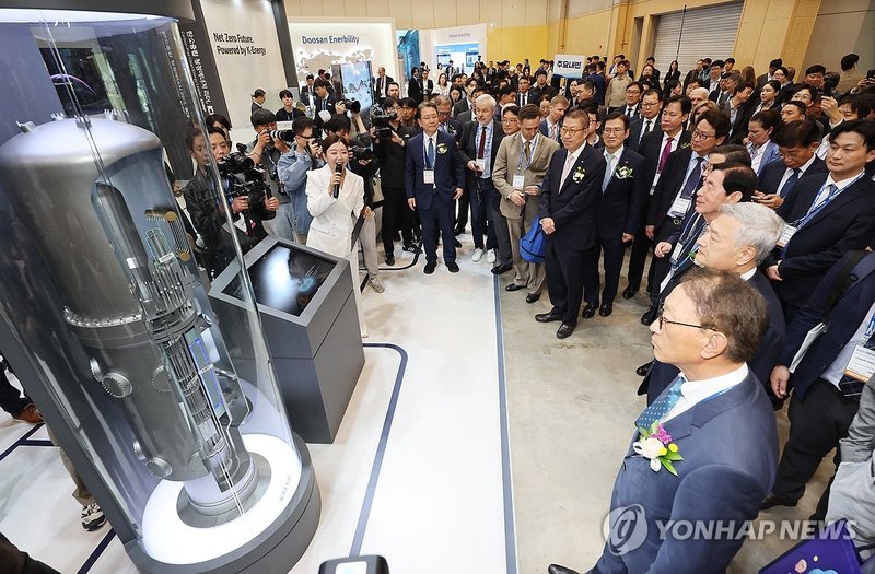 중국인 친부, 10대 딸 둔기로 무차별