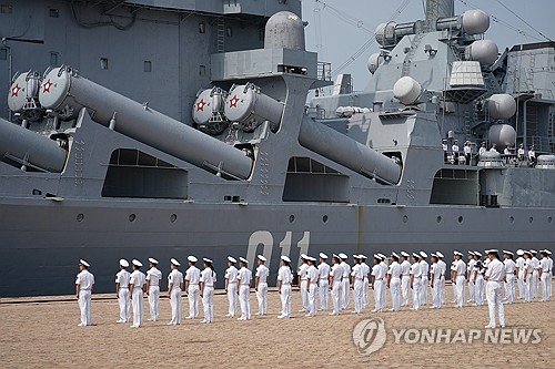 중러, 칭다오서 연합훈련 돌입…"실사격·미사일 요격 실시"