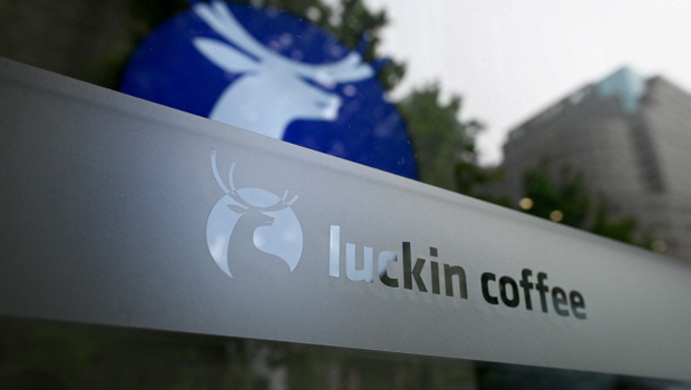 중국 루이싱커피, 블루보틀 글로벌 매장 인수…커피 산업 확장 속 중국 자본 영향력 확대에 한국 시장도 경계 필요