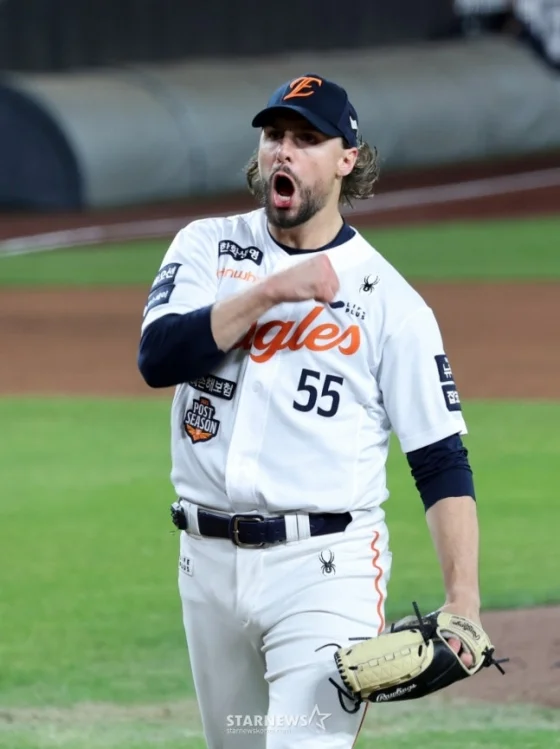 '폰와' 이탈 현실화되나 "한화 와이스, MLB 휴스턴과 계약 임박"